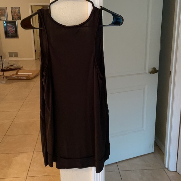 Brand new never worn POL tank - Picture 8 of 8